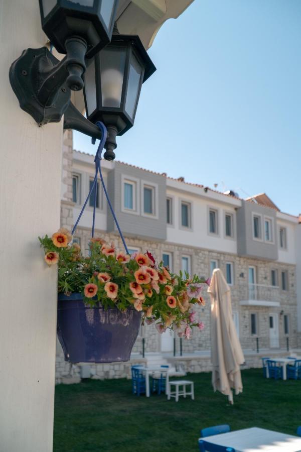 Vina Garden Hotel Bozcaada Exterior photo